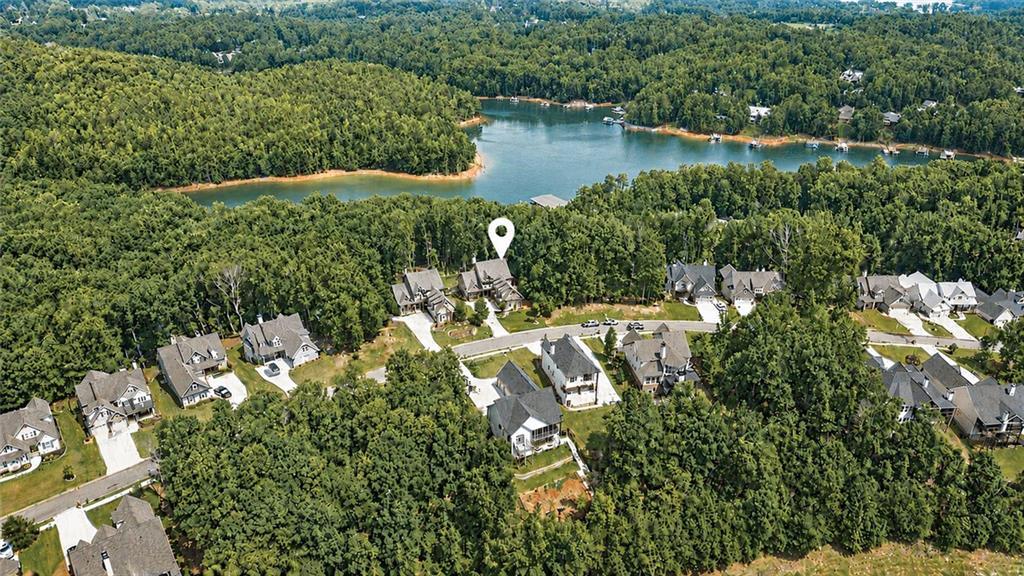 7405 Crestline Dr., Dawsonville, GA 30534
