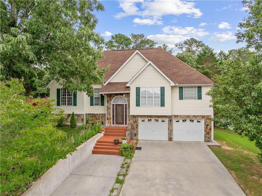 391 Wildwood Cir., Calhoun, GA 30701