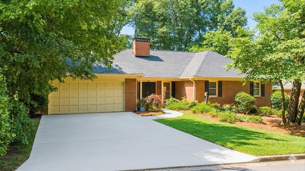 2792 Livsey Dr., Tucker, GA 30084