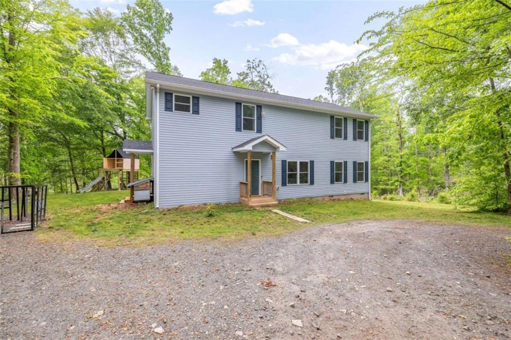 527 Louden Ridge Rd., Alto, GA 30510