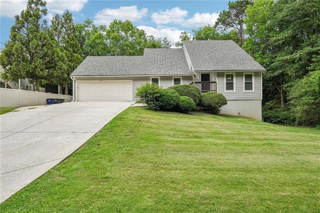 New Homes For Sale This Week That Attend Douglas County High School: June 12th to June 18th