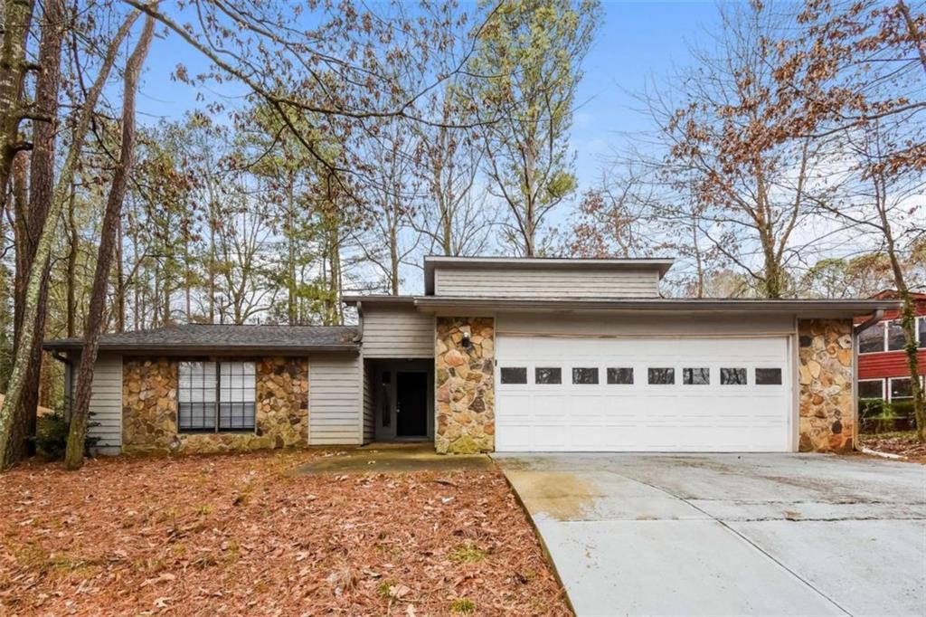 510 Creekwood Crossing, Roswell, GA 30076