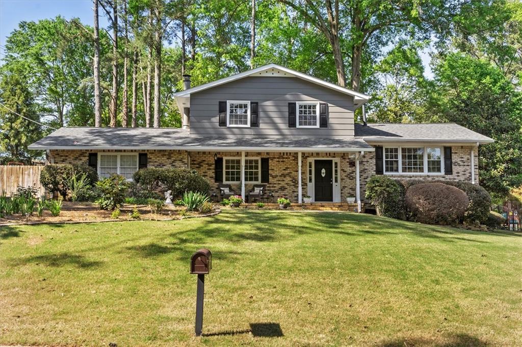 2707 Gettysburg Ln., Marietta, GA 30067
