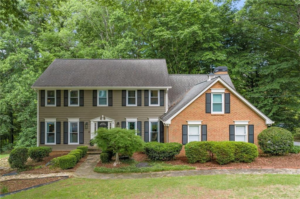 2556 Midvale Ln., Tucker, GA 30084