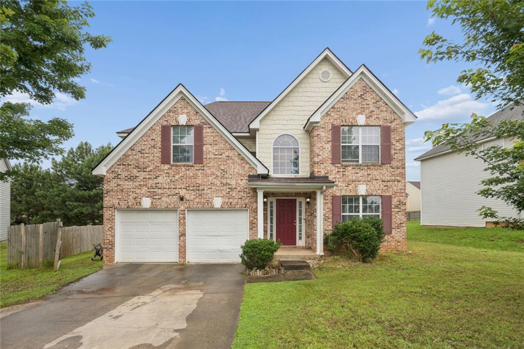 439 Lake Ridge Ln., Fairburn, GA 30213