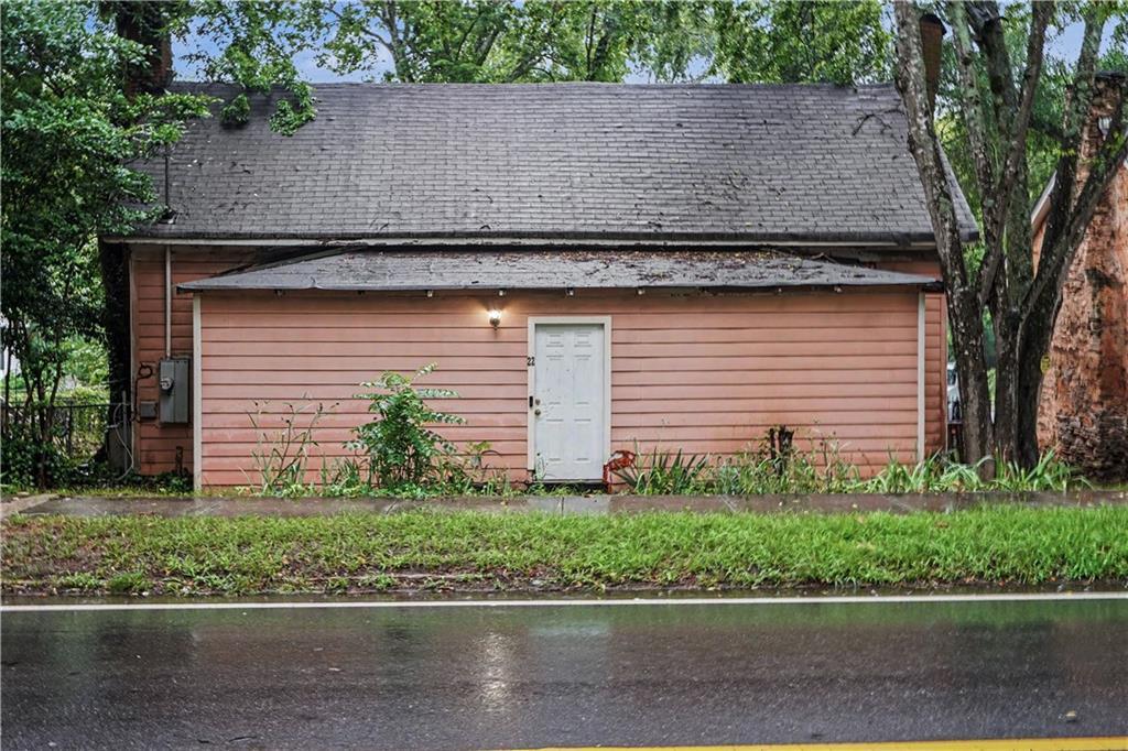 22 S Broad St., Porterdale, GA 30014