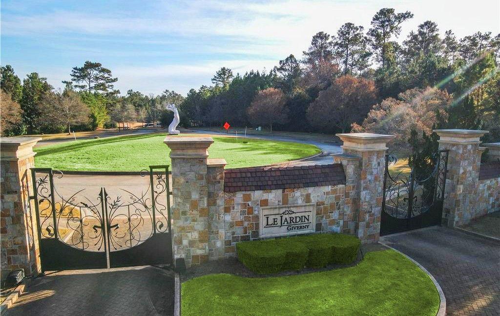 4202 Giverny Blvd., South Fulton, GA 30213