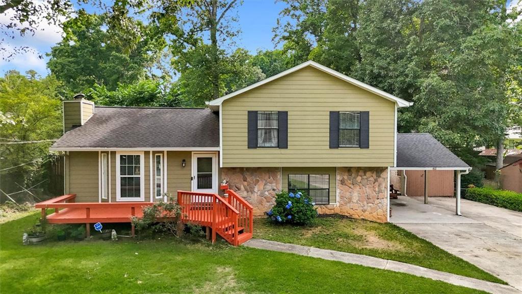 270 Amberwood Dr., Lawrenceville, GA 30044