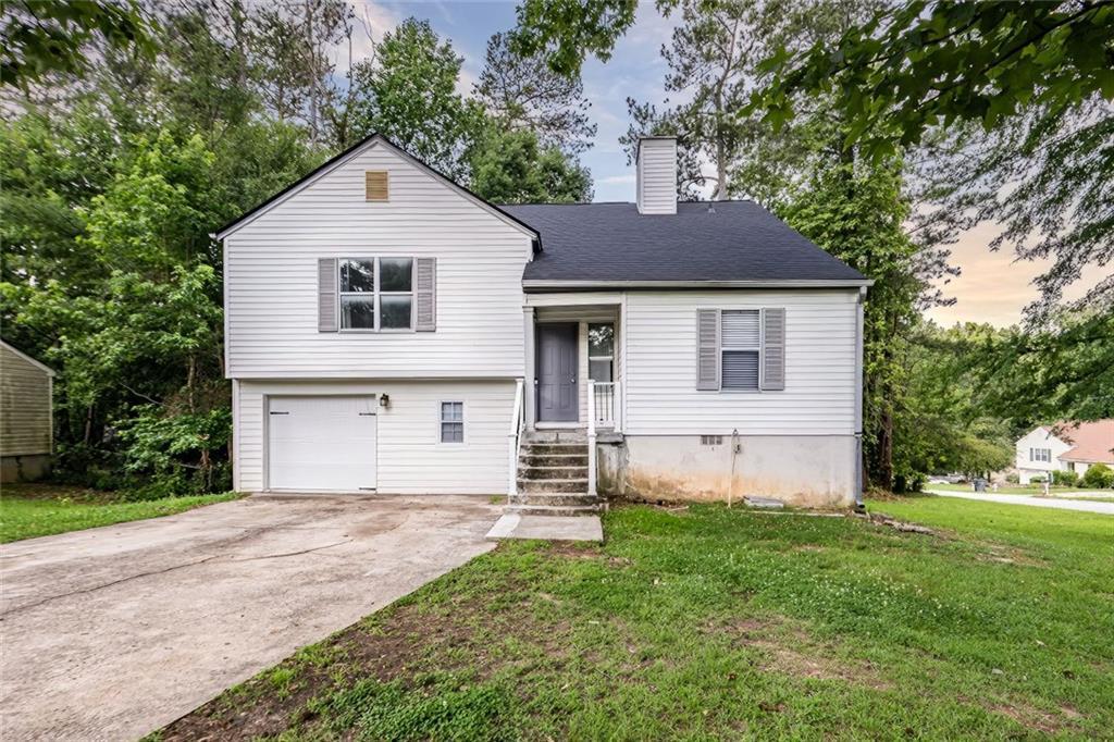 2616 Selman Dr., Duluth, GA 30096
