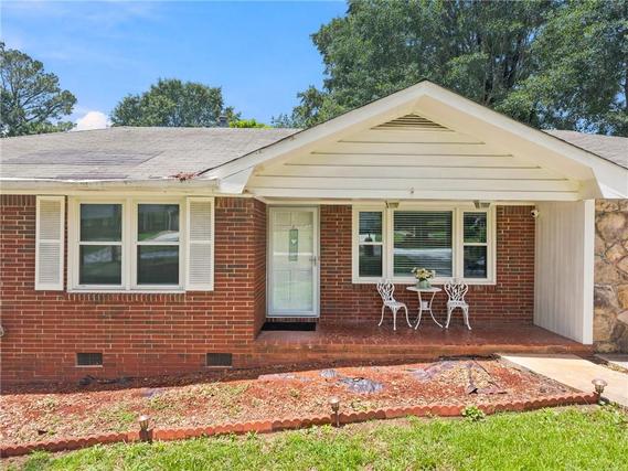 New Homes with Master Bedrooms on the 1st Floor That Attend Jonesboro High School: June 13th to June 19th