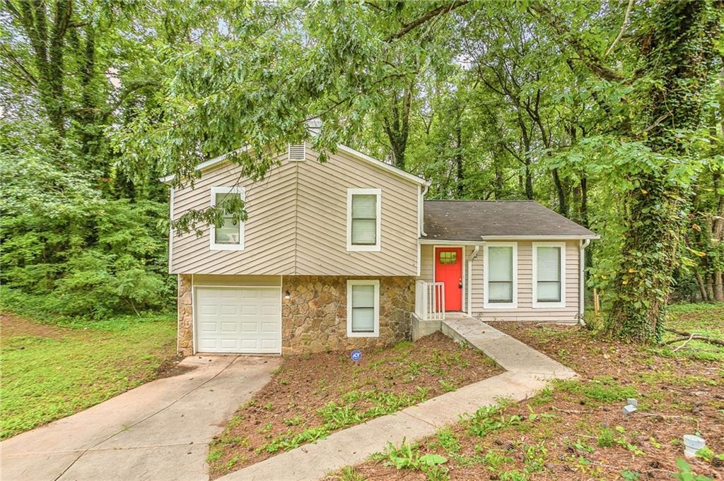 4645 Hairston Crossing Pl., Stone Mountain, GA 30083