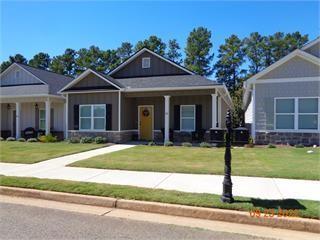 42 Courtyard Ln., Cartersville, GA 30120