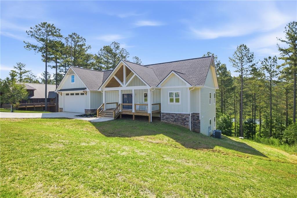 511 Sandy Lake Ln., Blairsville, GA 30512