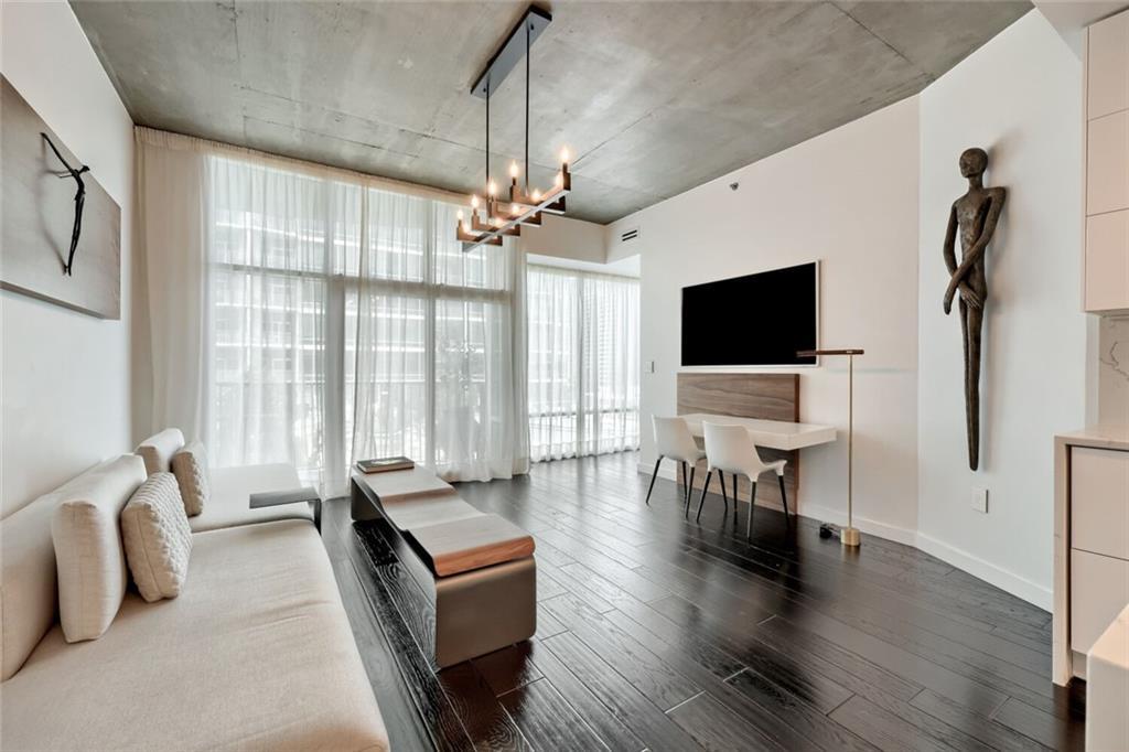 923 Peachtree St. #822, Atlanta, GA 30309