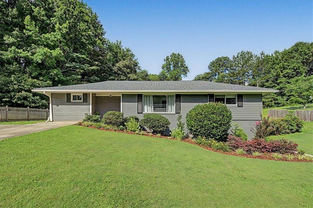 3654 Rock Springs Dr., Smyrna, GA 30082