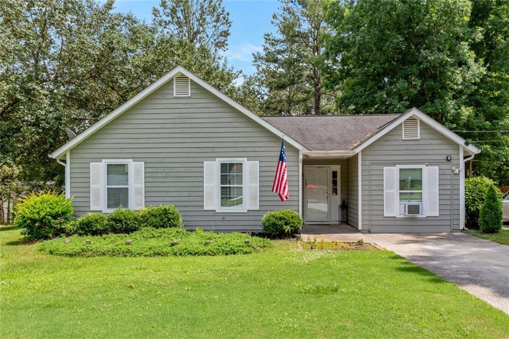 2000 Wendover Dr., Snellville, GA 30078