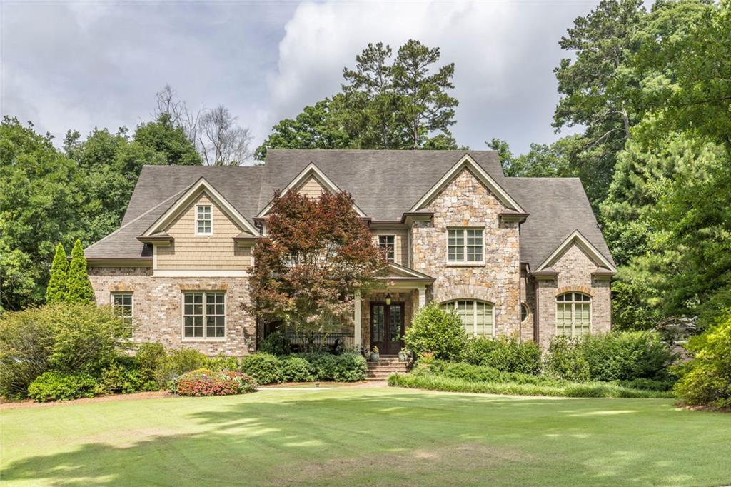 705 Langford Ln., Sandy Springs, GA 30327