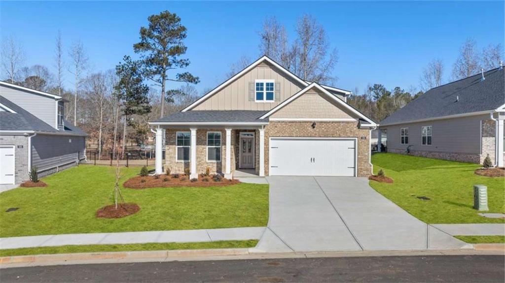 216 Parnassus Rd., Locust Grove, GA 30248