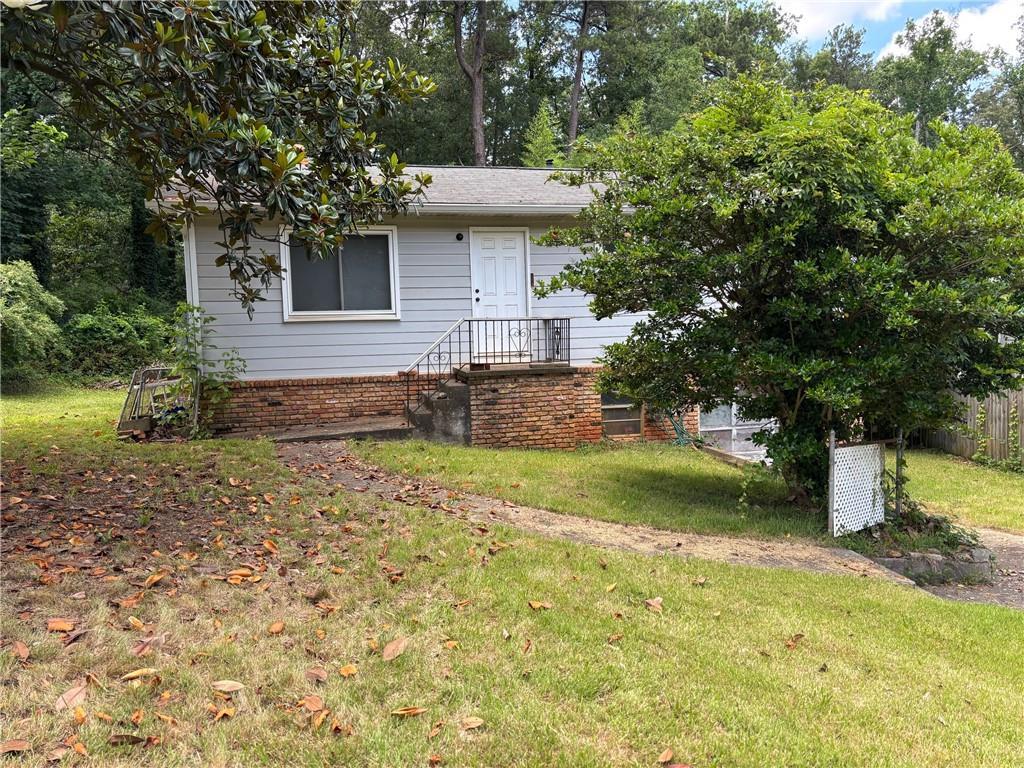 897 Wanda Cir., Marietta, GA 30008