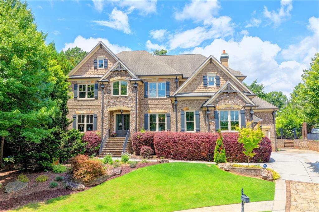 5272 Lacosta Ln., Johns Creek, GA 30022