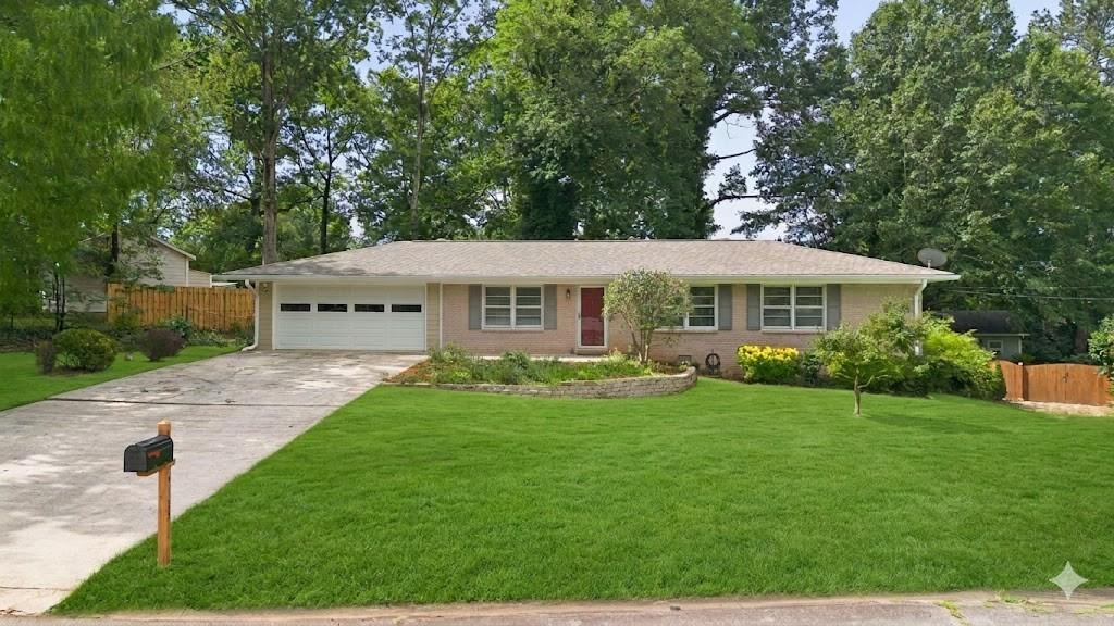 4183 Theresa Ct., Tucker, GA 30084