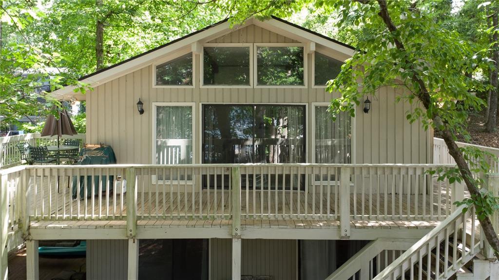 130 Longview Dr., Dawsonville, GA 30534