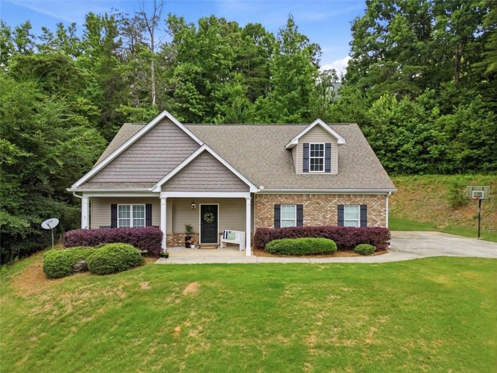 5553 Checkered Spot Dr., Gainesville, GA 30506