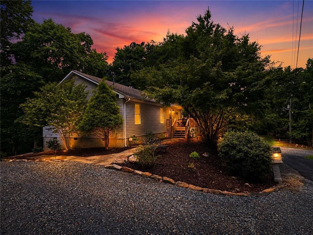 181 Cindy Ln., Ellijay, GA 30540