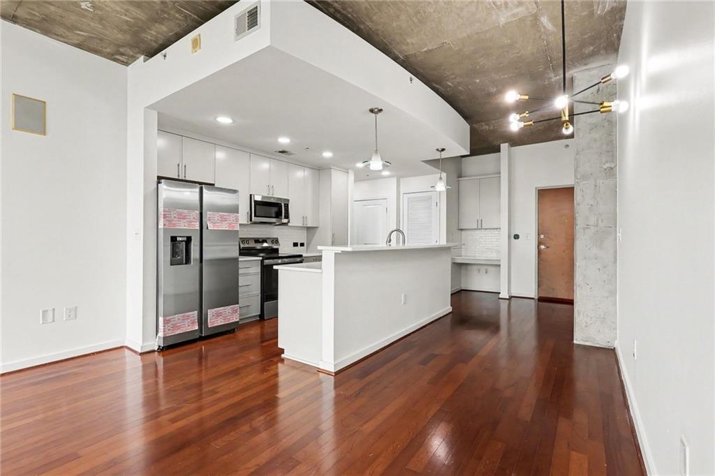 860 Peachtree St. #1604, Atlanta, GA 30308