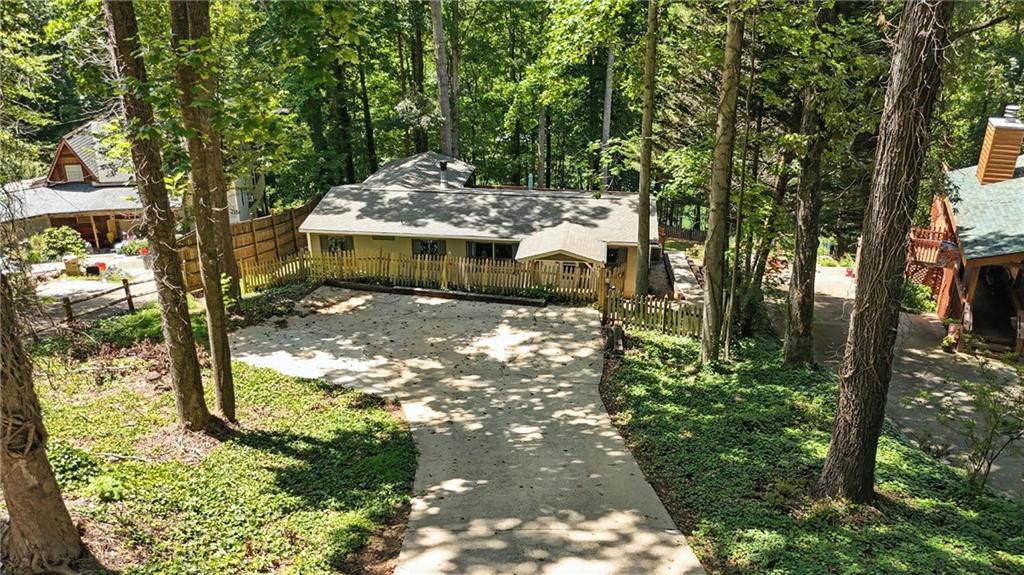 6695 Thunder Tr., Gainesville, GA 30506