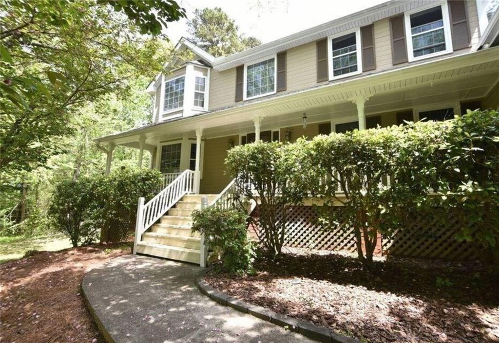 4162 Riverdale Dr., Snellville, GA 30039