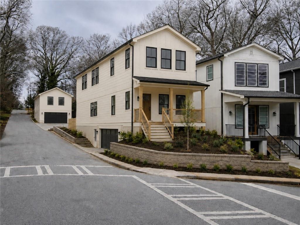 977a Welch St., Atlanta, GA 30310