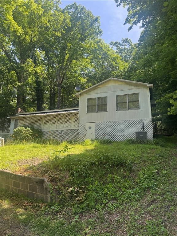 2736 Ridgecrest Cir., Hiawassee, GA 30546