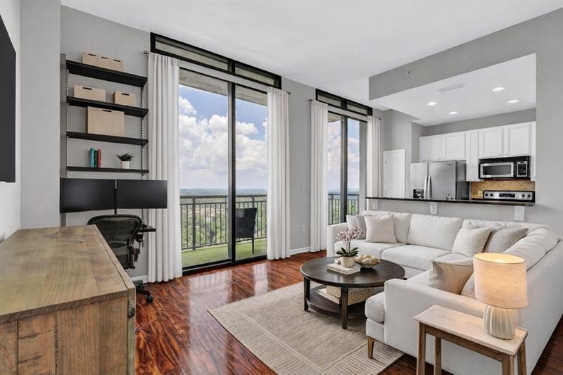 3040 Peachtree Rd. #1605, Atlanta, GA 30305