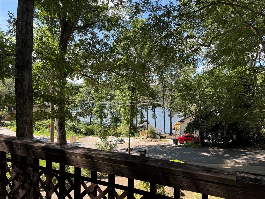 8439 Lake Dr., Snellville, GA 30039