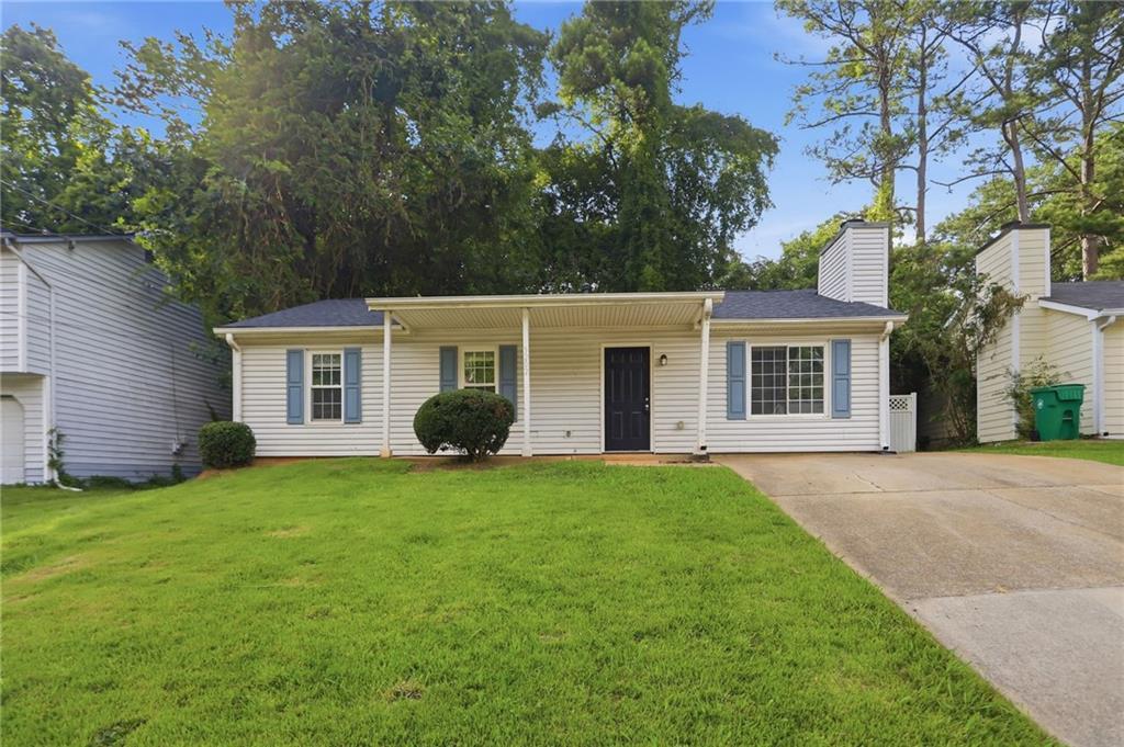 5202 Scarbrough Ln., Stone Mountain, GA 30088