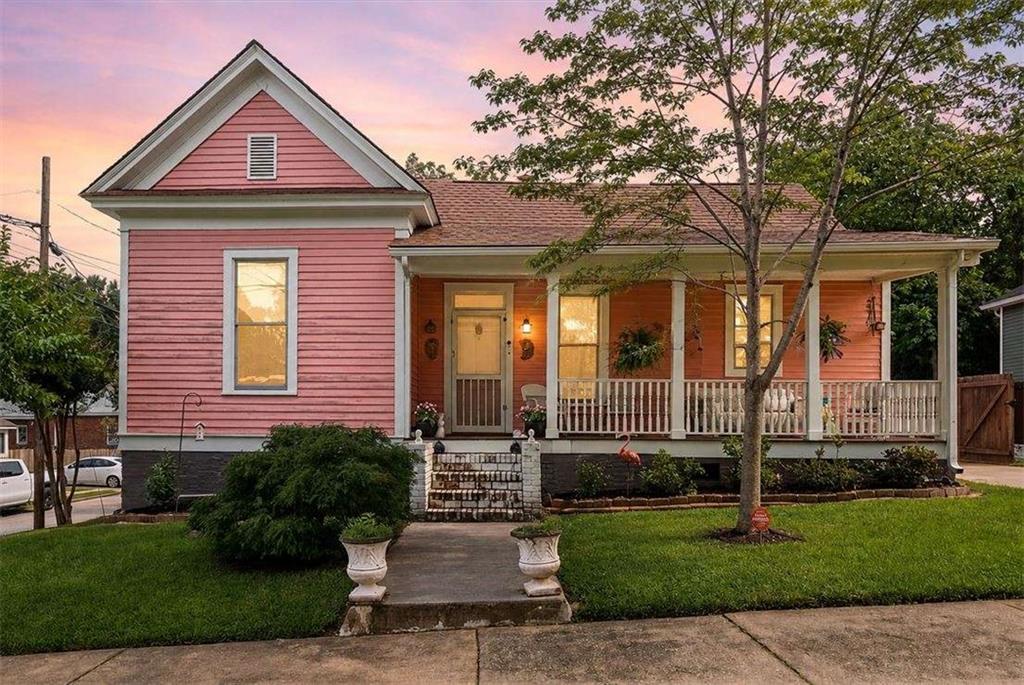 59 West Washington St., Newnan, GA 30263