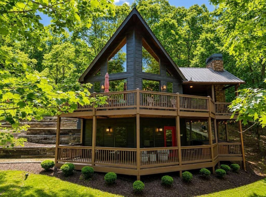 901 Stuart Mountain Rd., Mineral Bluff, GA 30559