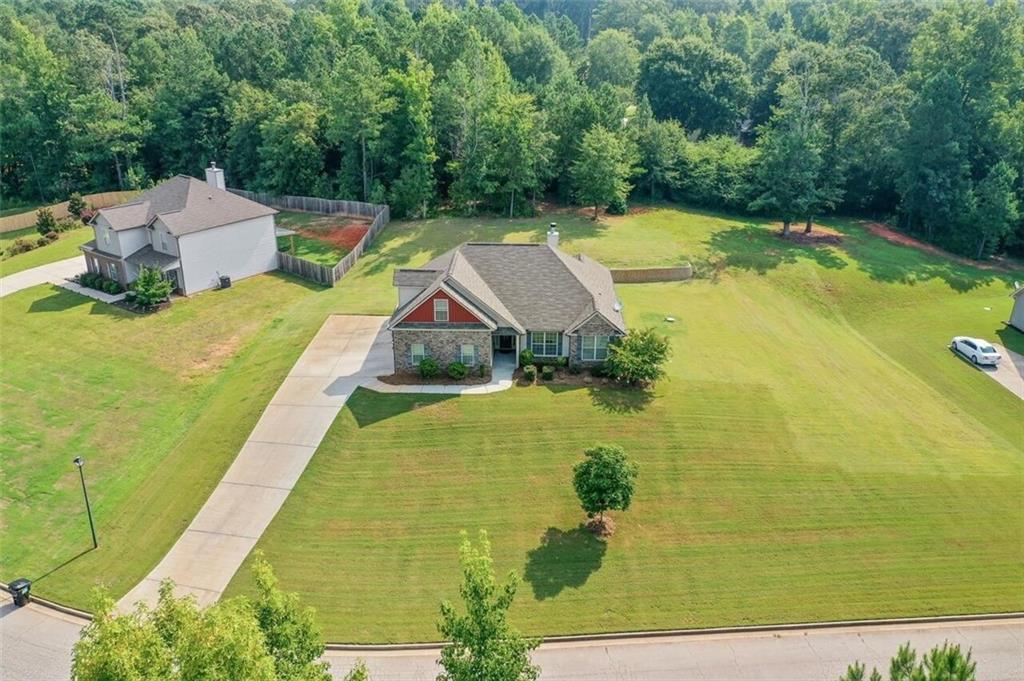 1246 Foxcreek Dr., Mcdonough, GA 30252