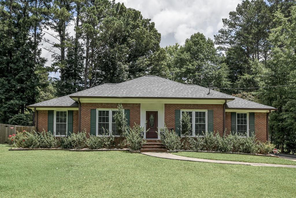 656 Bruce Way, Lilburn, GA 30047