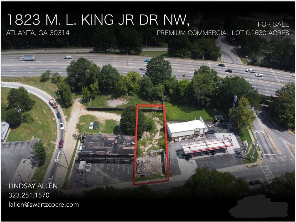 1823 M. L King Jr Dr., Atlanta, GA 30318