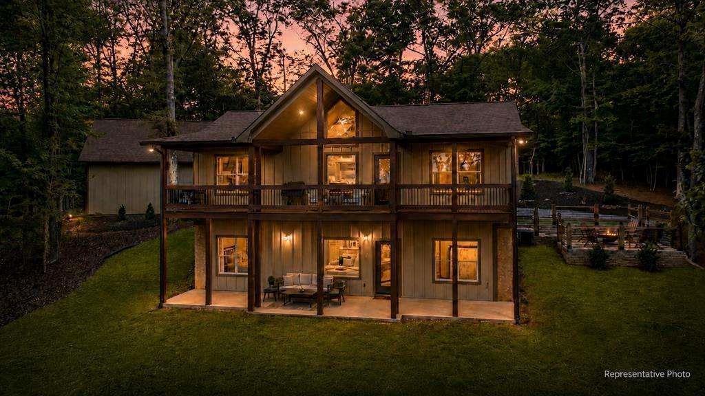 241 Wolf Creek Mountain Rd., Mineral Bluff, GA 30559