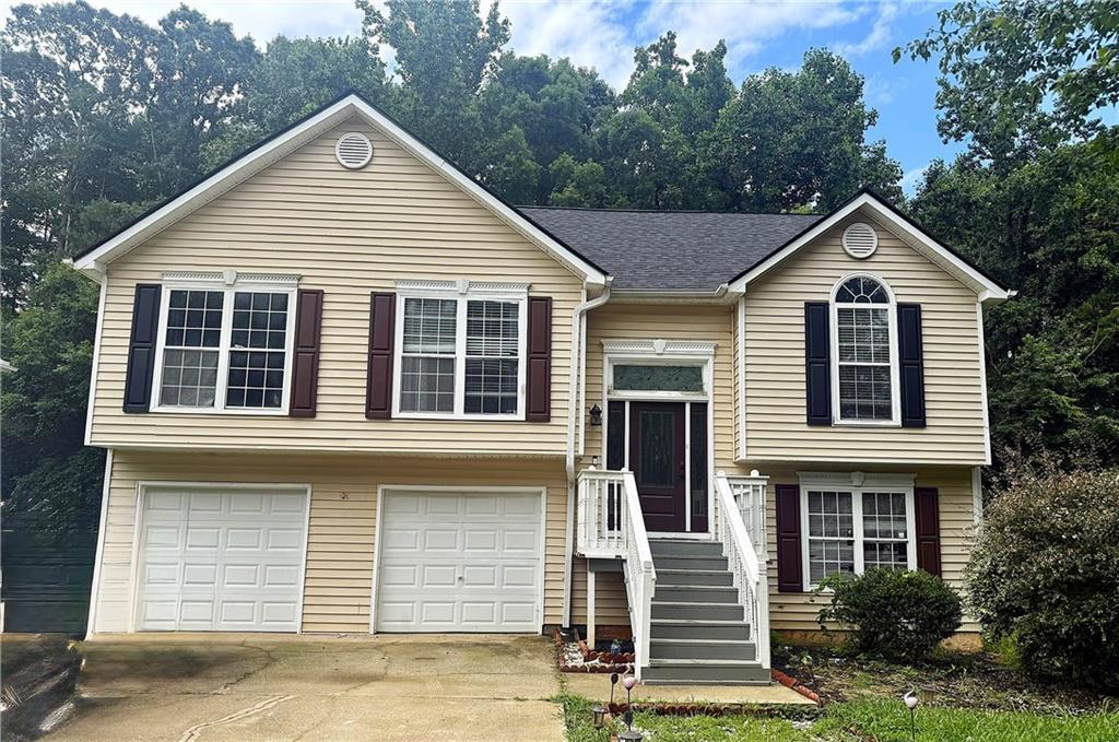 3193 Medina Dr., Jonesboro, GA 30236
