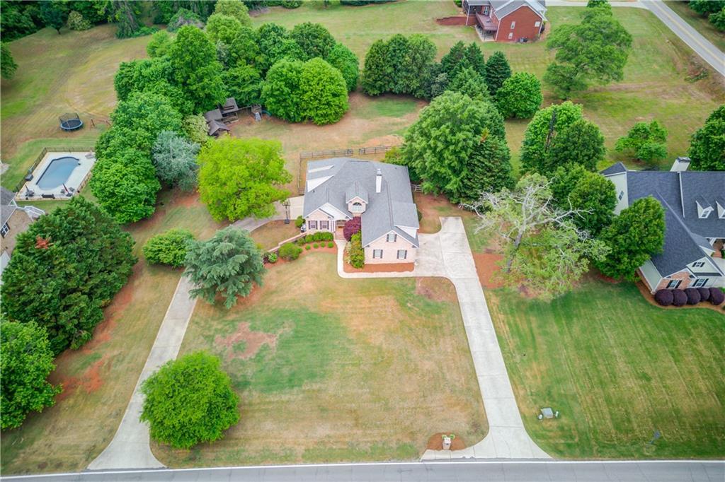 5667 Britt Whitmire Rd., Gainesville, GA 30506