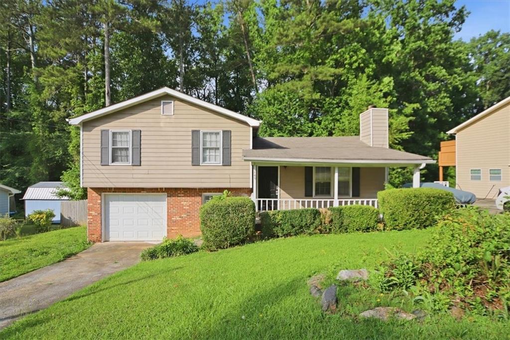 1496 Cherry Hill Rd., Conyers, GA 30094
