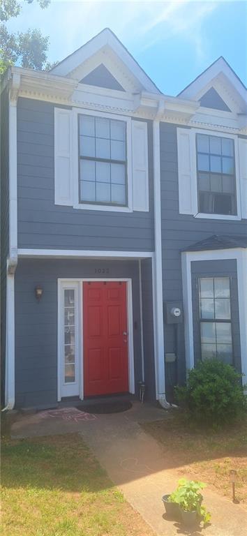 1022 Thornwoode Ln., Stone Mountain, GA 30083