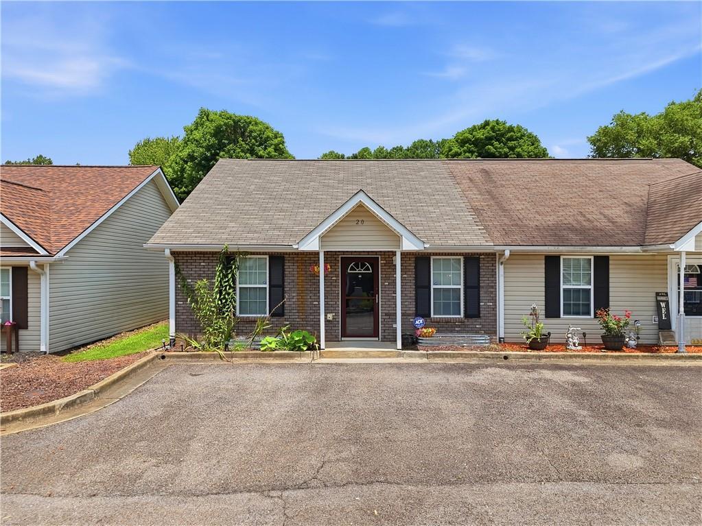 30 Brittany Ct. #20, Jasper, GA 30143