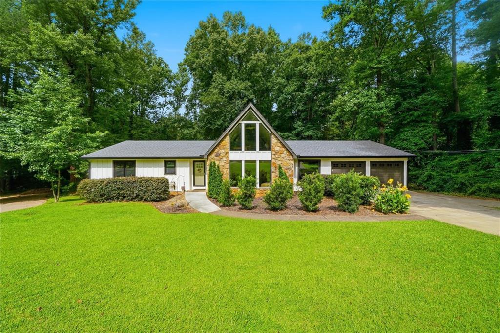 3043 S Meadow Ct., Marietta, GA 30062