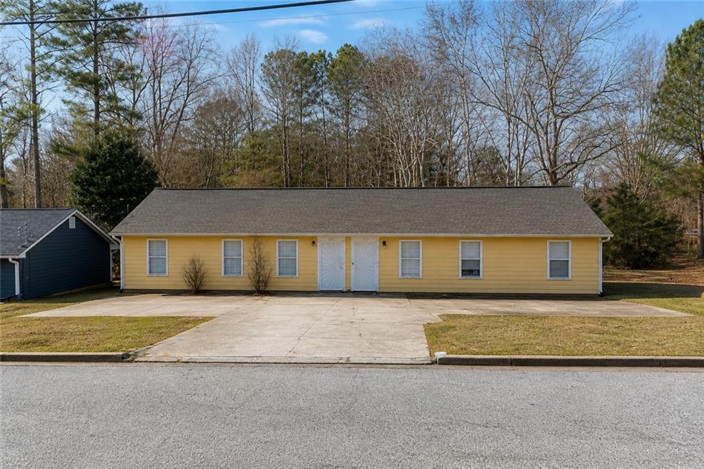 6112 Green Acres Dr, Covington, GA 30014