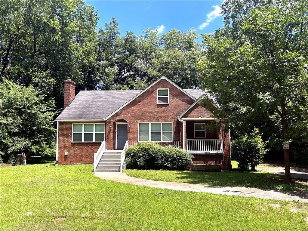1792 Austin Dr., Decatur, GA 30032
